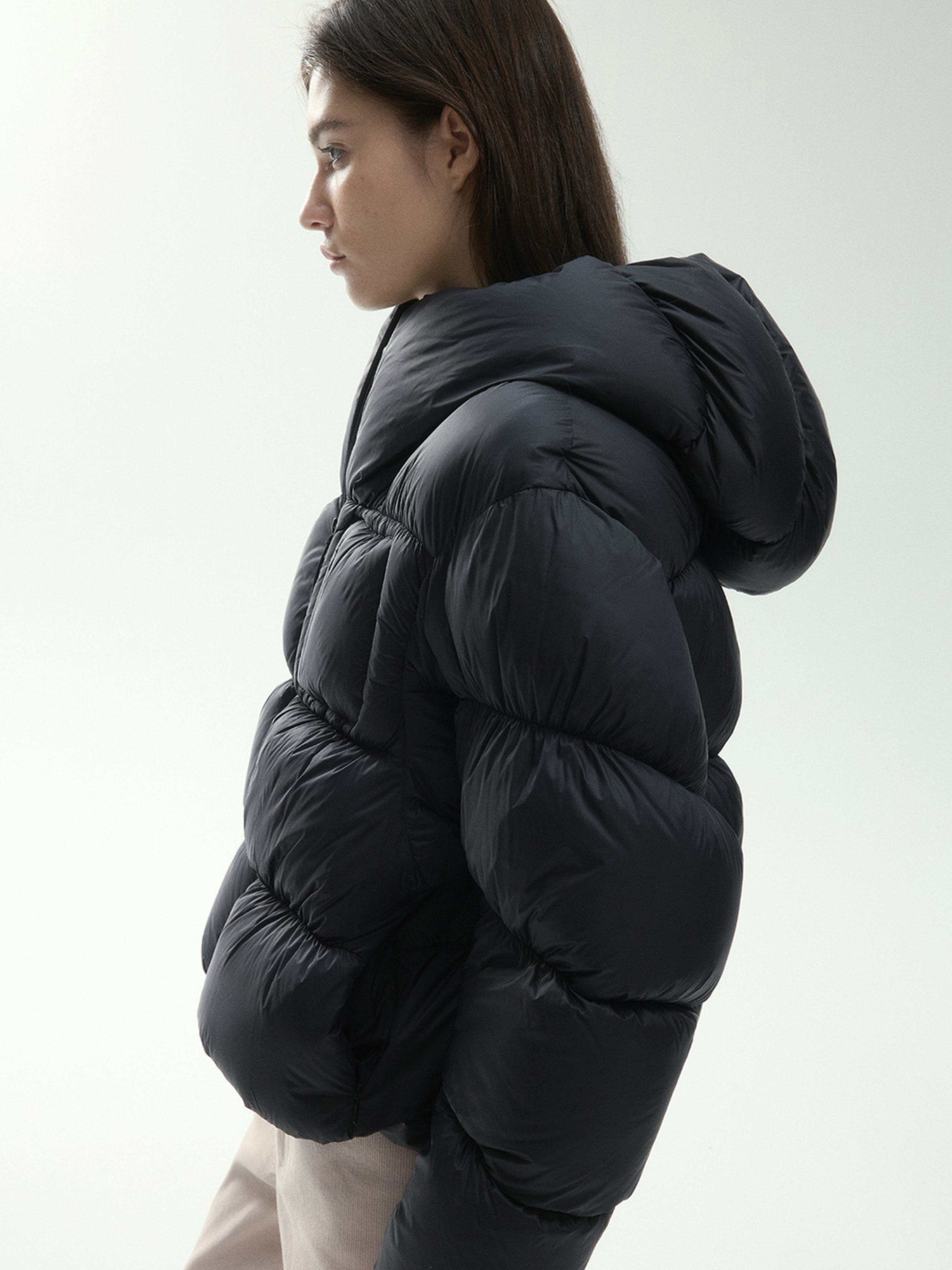 RavenScope - Women’s  90% White Duck Down Puffer Hooded Jacket