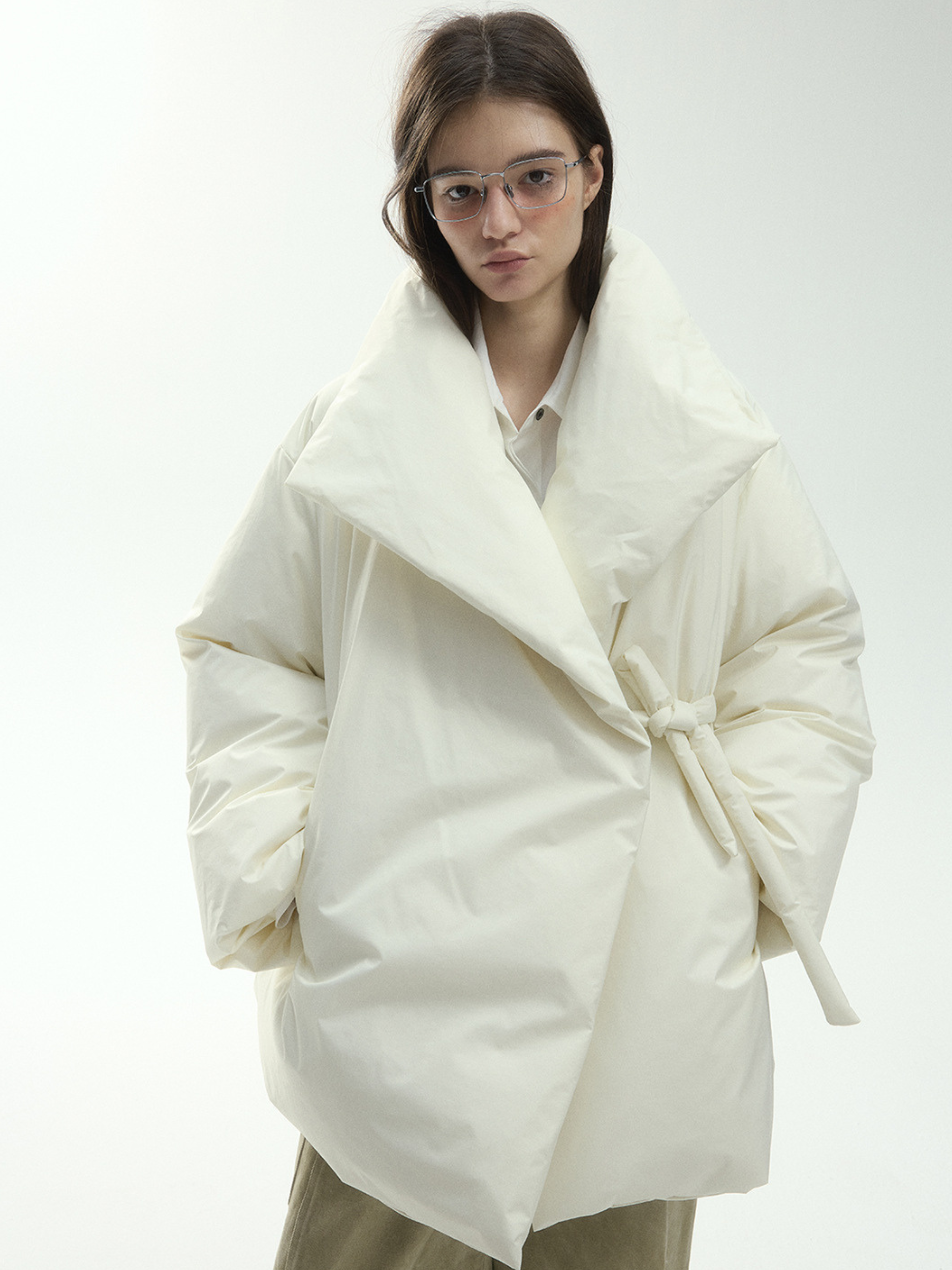 RavenPort - Women’s 90% White Duck Down Belted Short Puffer Jacket