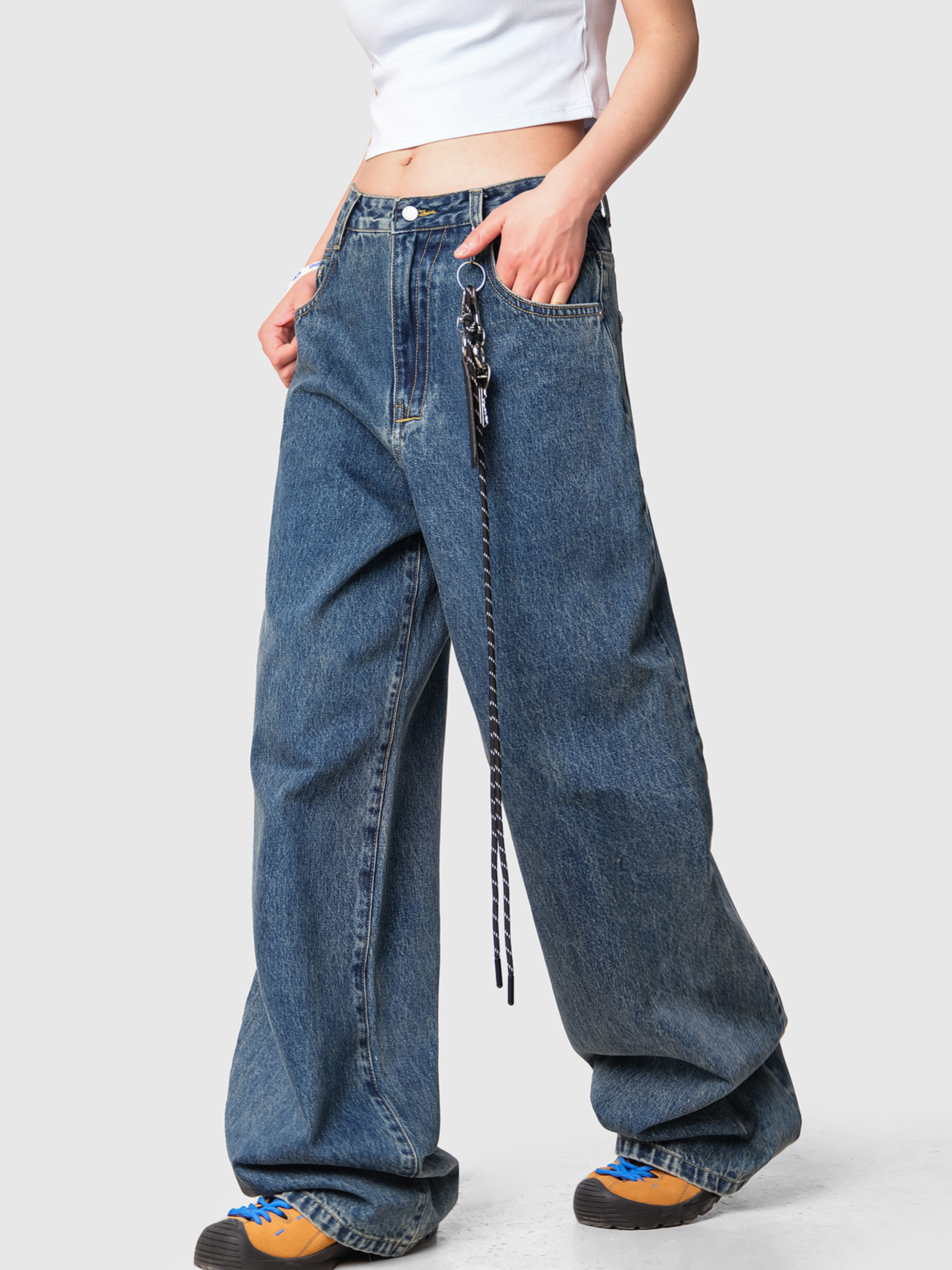 Frostborn - Women's Straight Washed Floor-Length Jeans