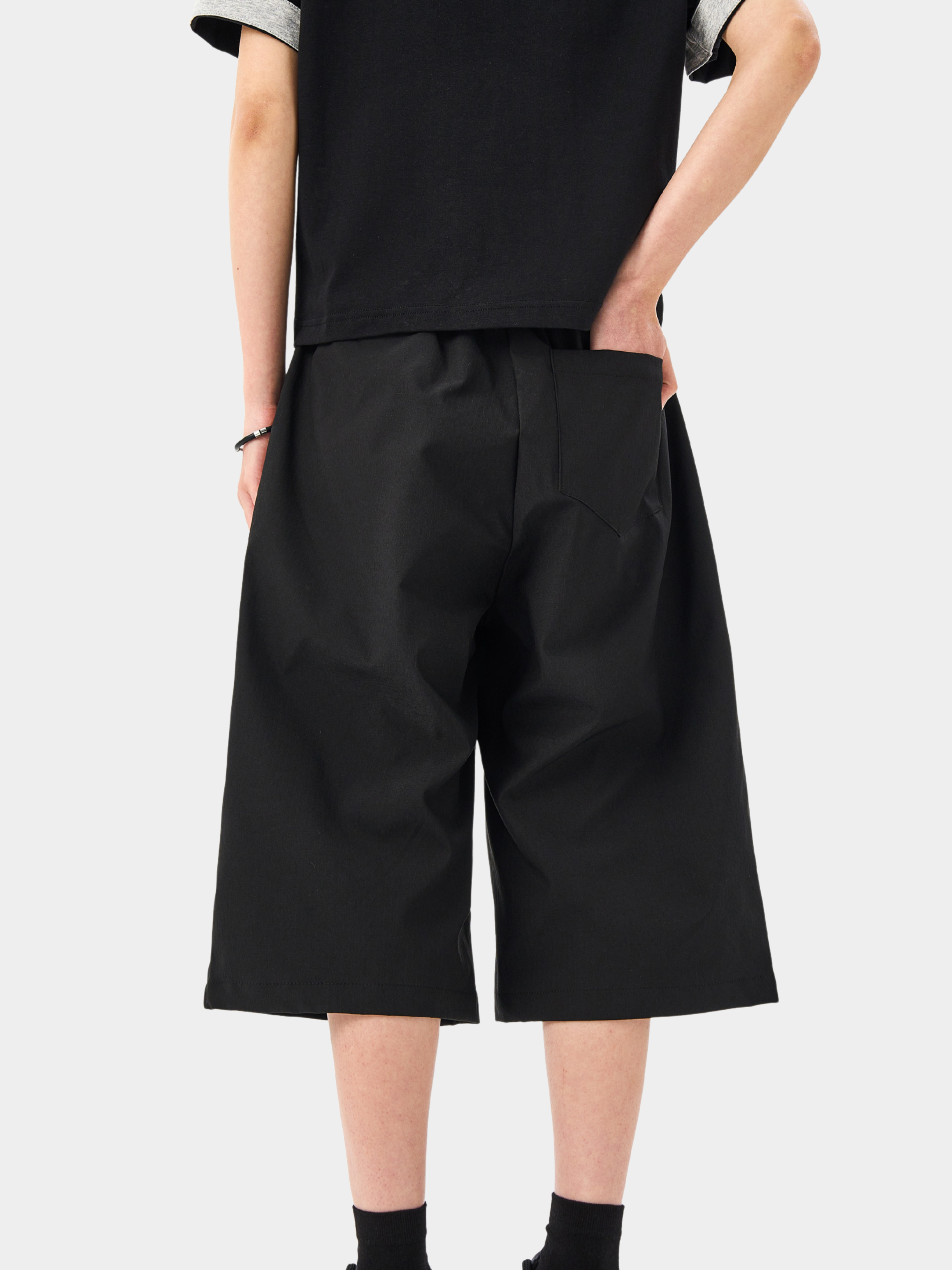 BlazeBox - Men's Striped Panel Straight-Leg Shorts