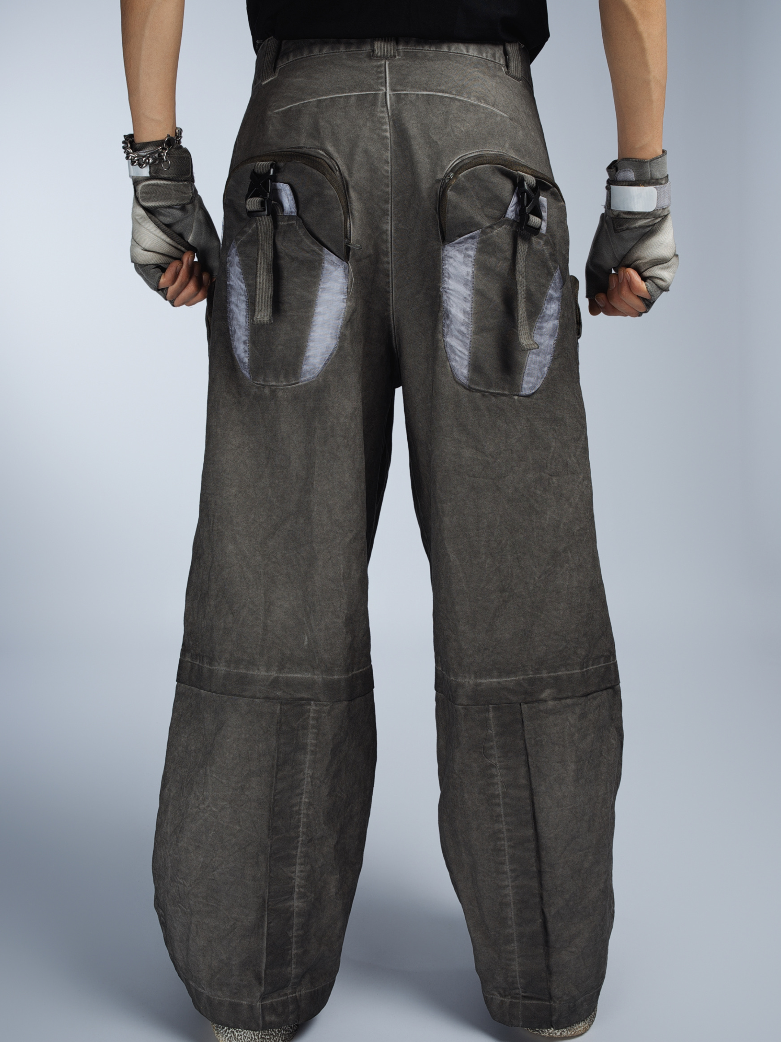 SnowTent - Men's Multi-Pocket Panel Hiking Pants