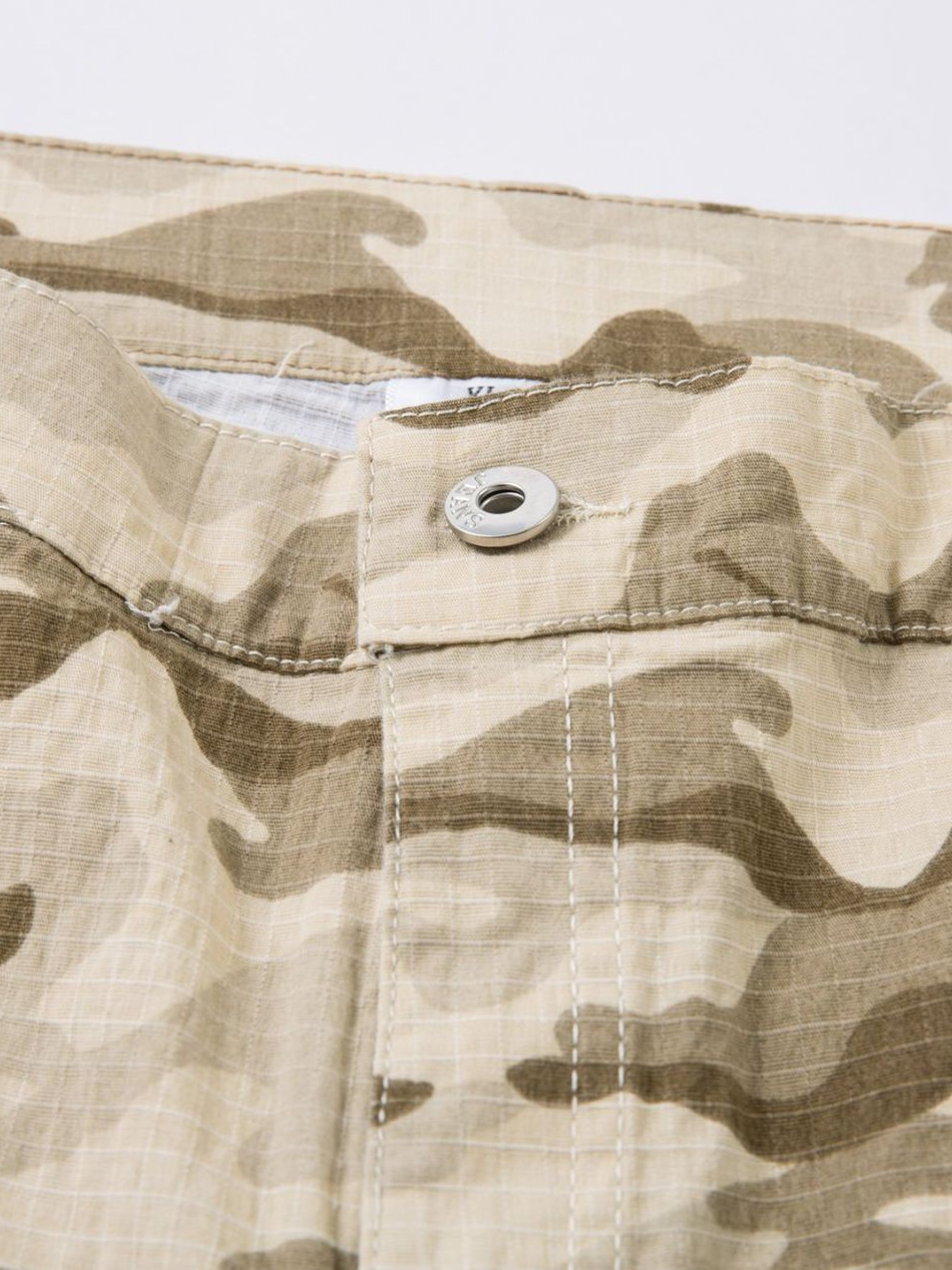 HeatLamp - Men's Loose Camo Wide-Leg Pants