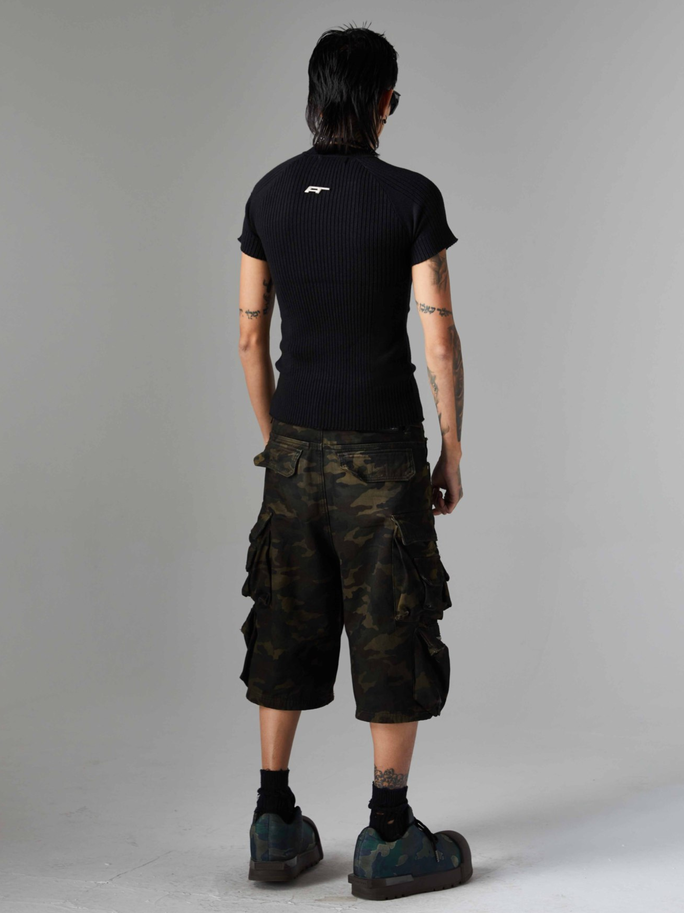 BaseVest - Men's Camouflage Wide-Leg Shorts