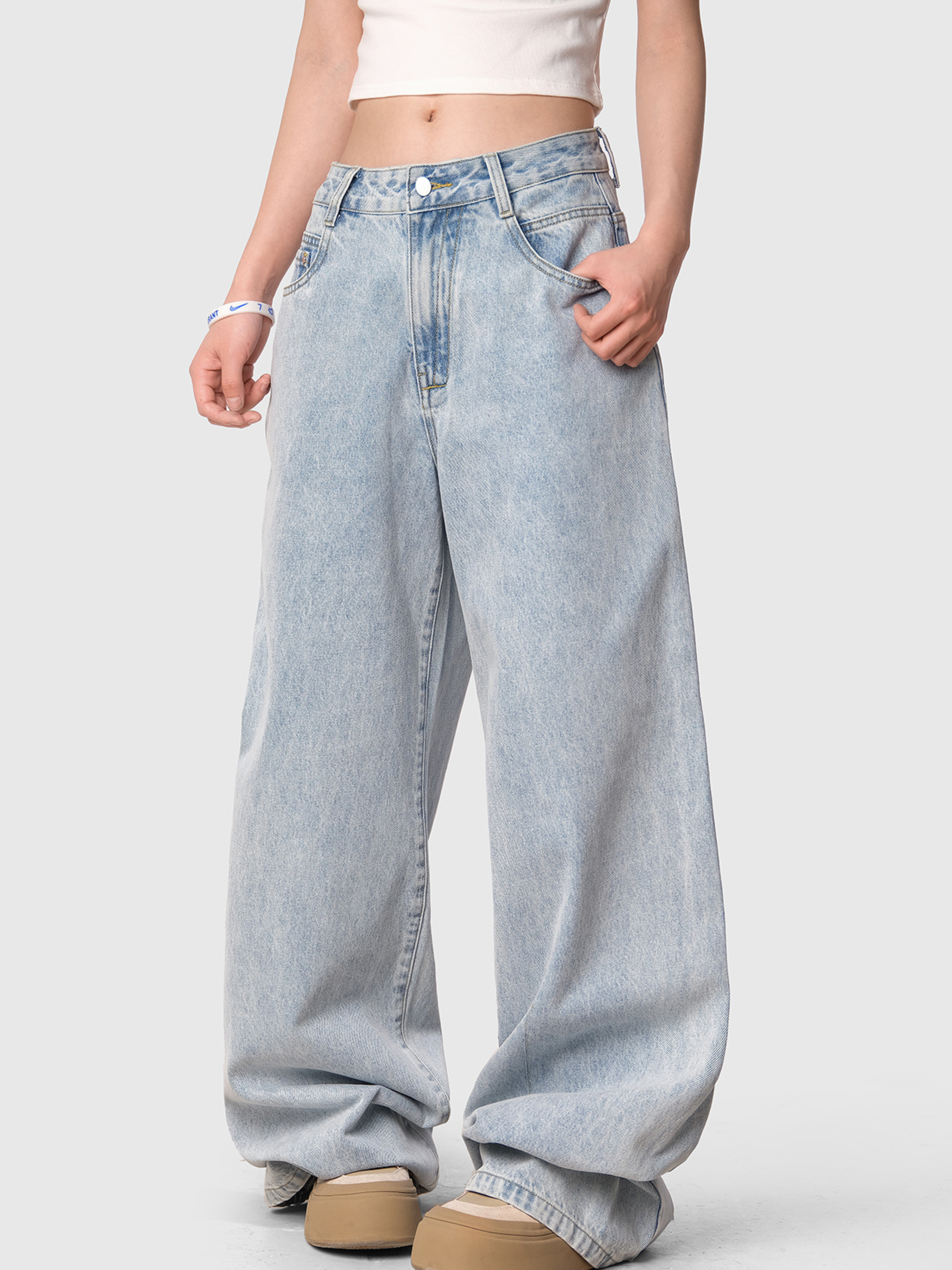 Frostborn - Women's Straight Washed Floor-Length Jeans