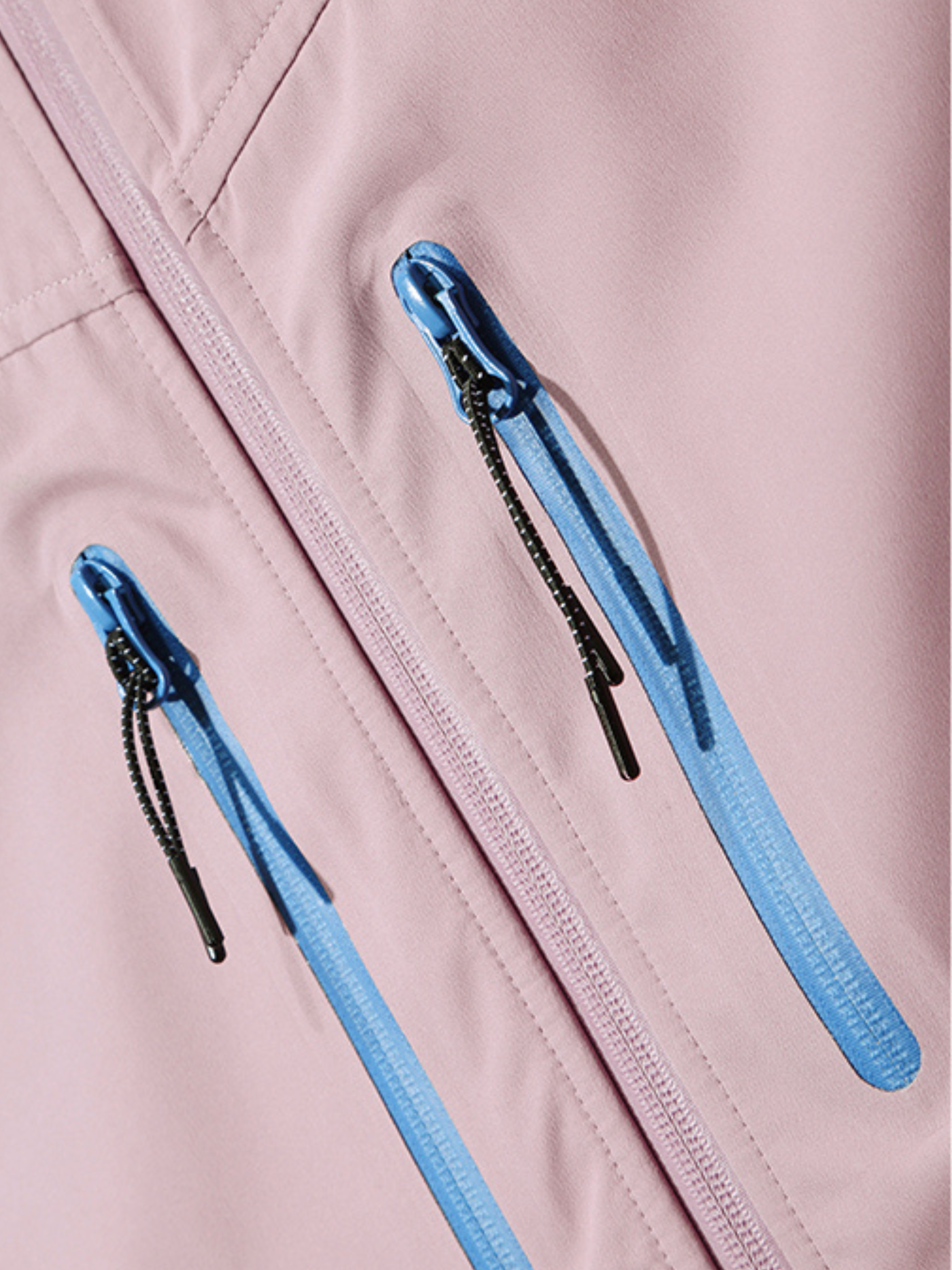 ShadowCrate - Women's Water-Repellent Softshell Jacket