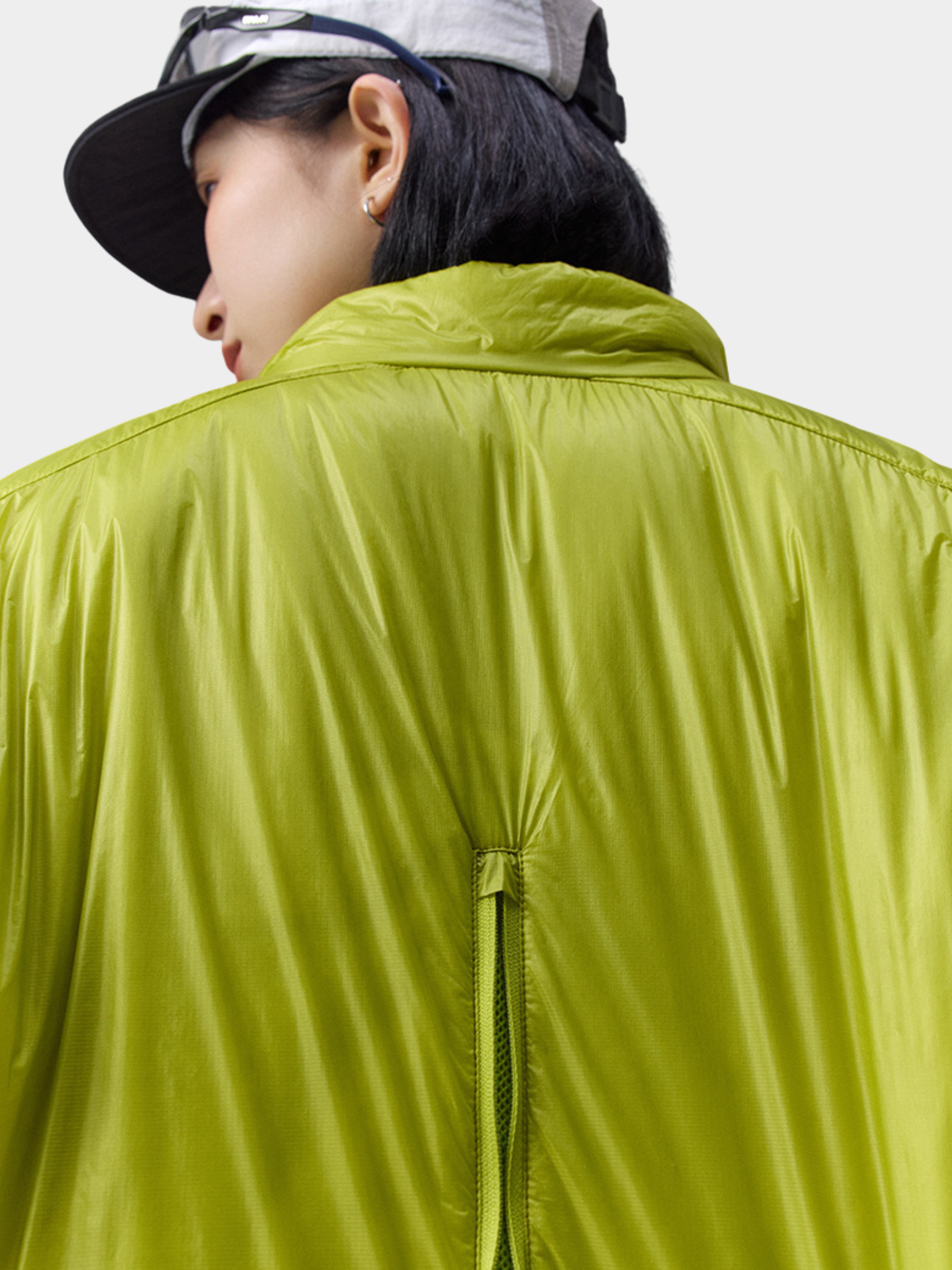 CougarTrail - Unisex Water-Repellent Lightweight Outdoor Down Jacket