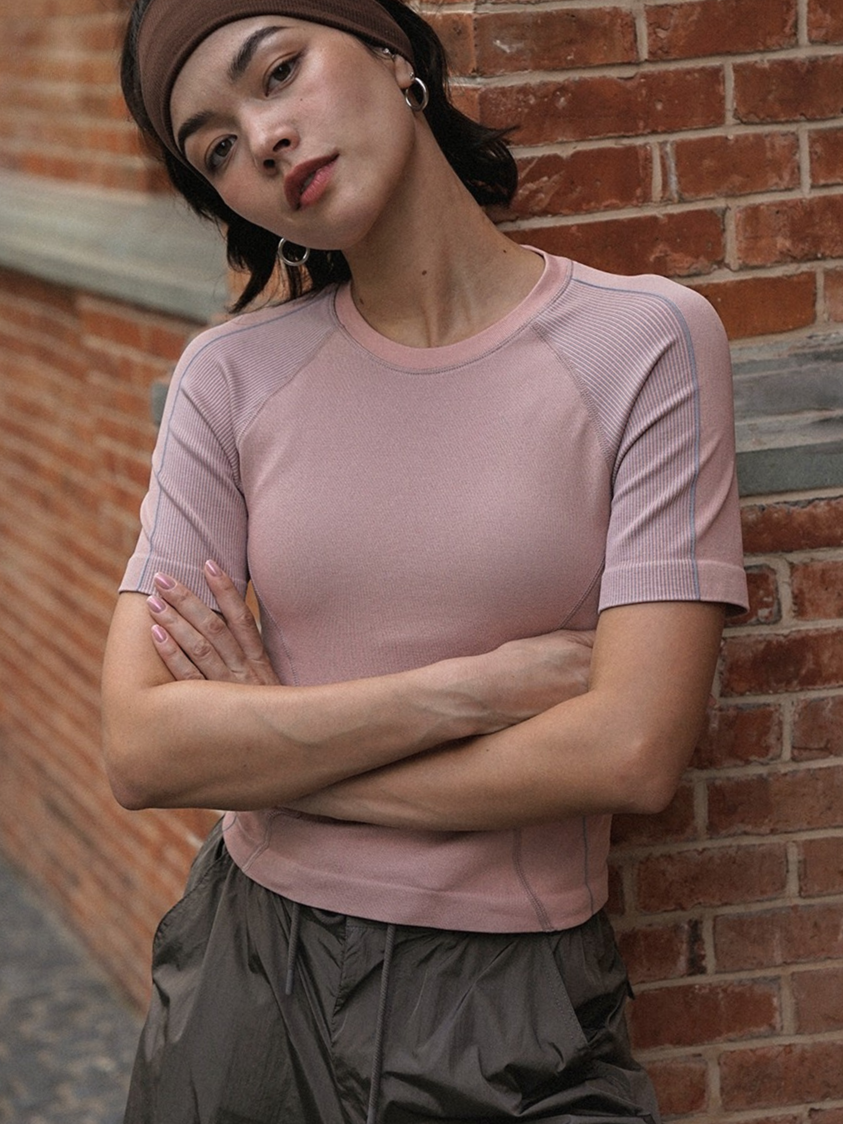 Boulder  - Women's Seamless Compression Short Sleeve Top