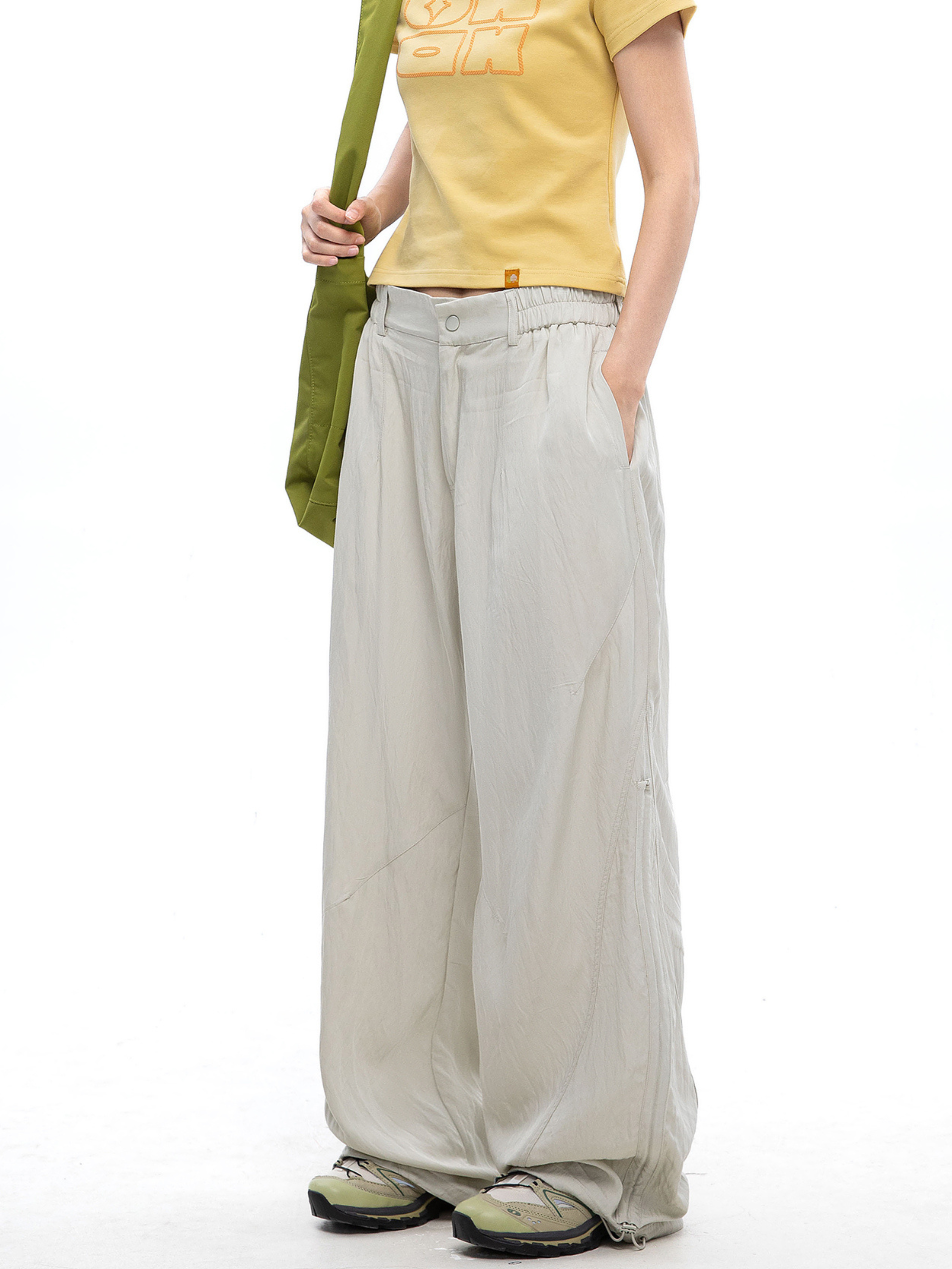 EchoNest - Women's Lightweight Straight-Leg Cargo Parachute Pants
