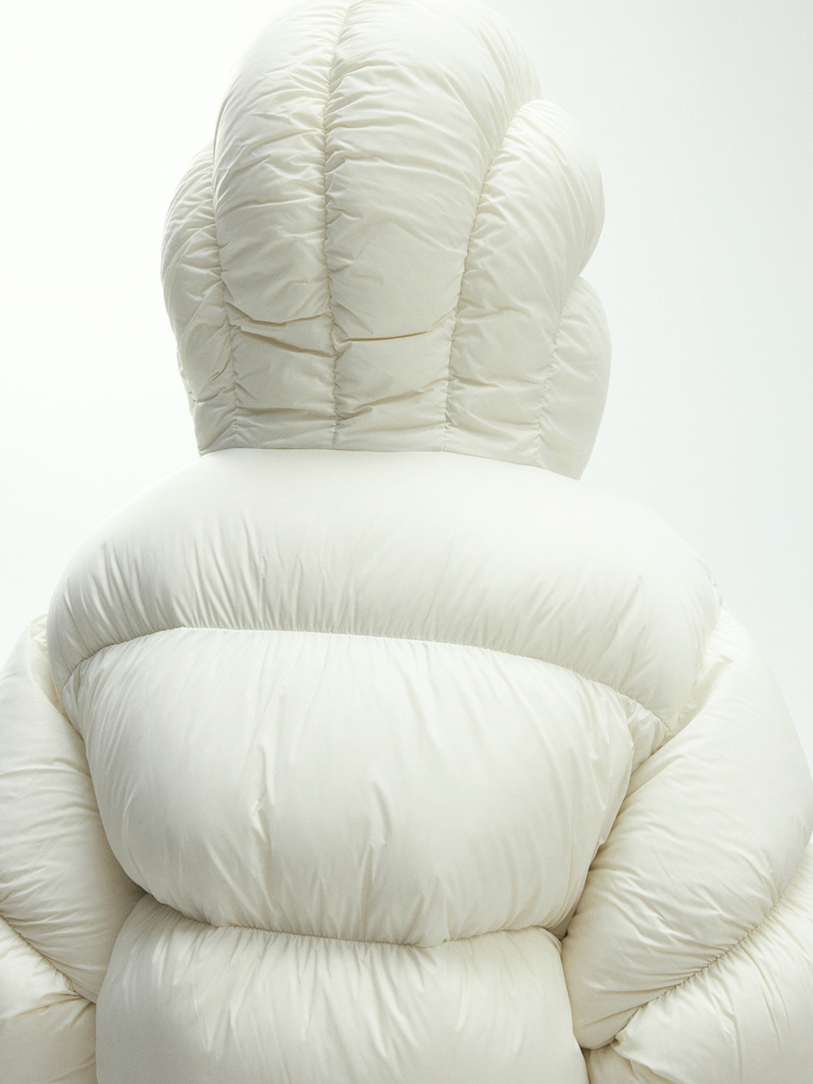 RavenScope - Women’s  90% White Duck Down Puffer Hooded Jacket