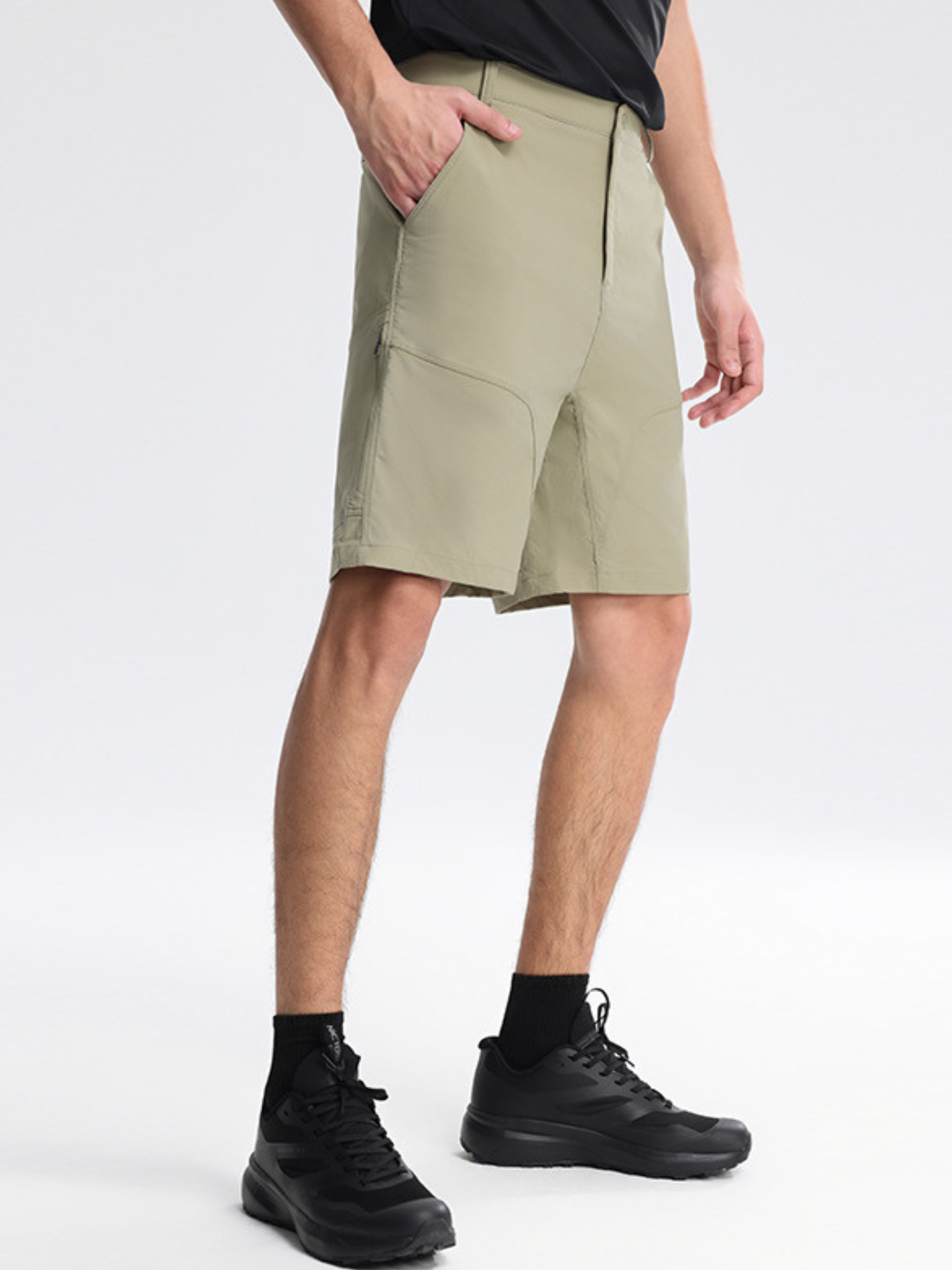 AquaPouch - Men's Breathable Quick-Dry Hiking Shorts
