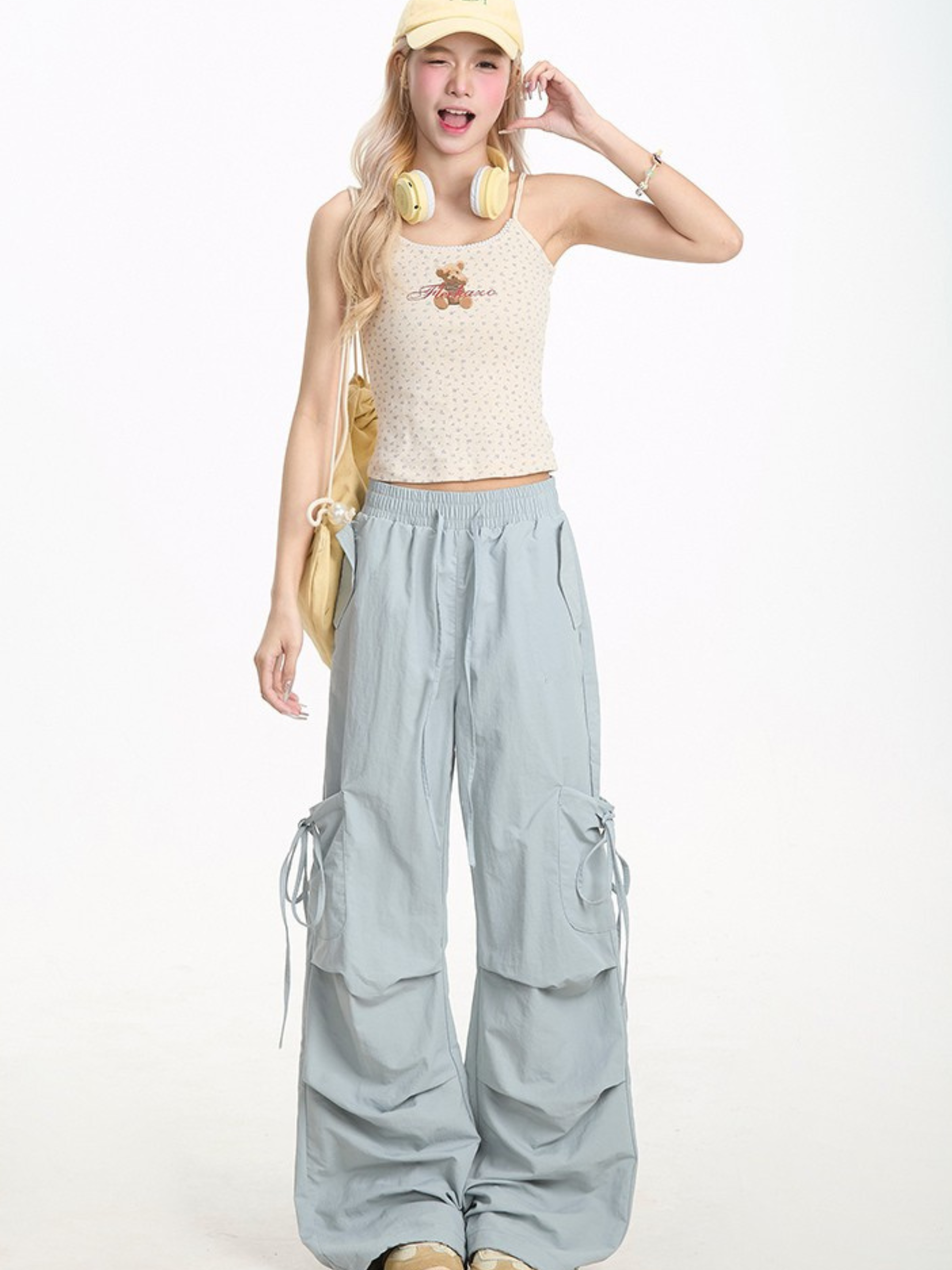 Aquarun - Women's Bow-Tie Strap Pleated Cargo Pants