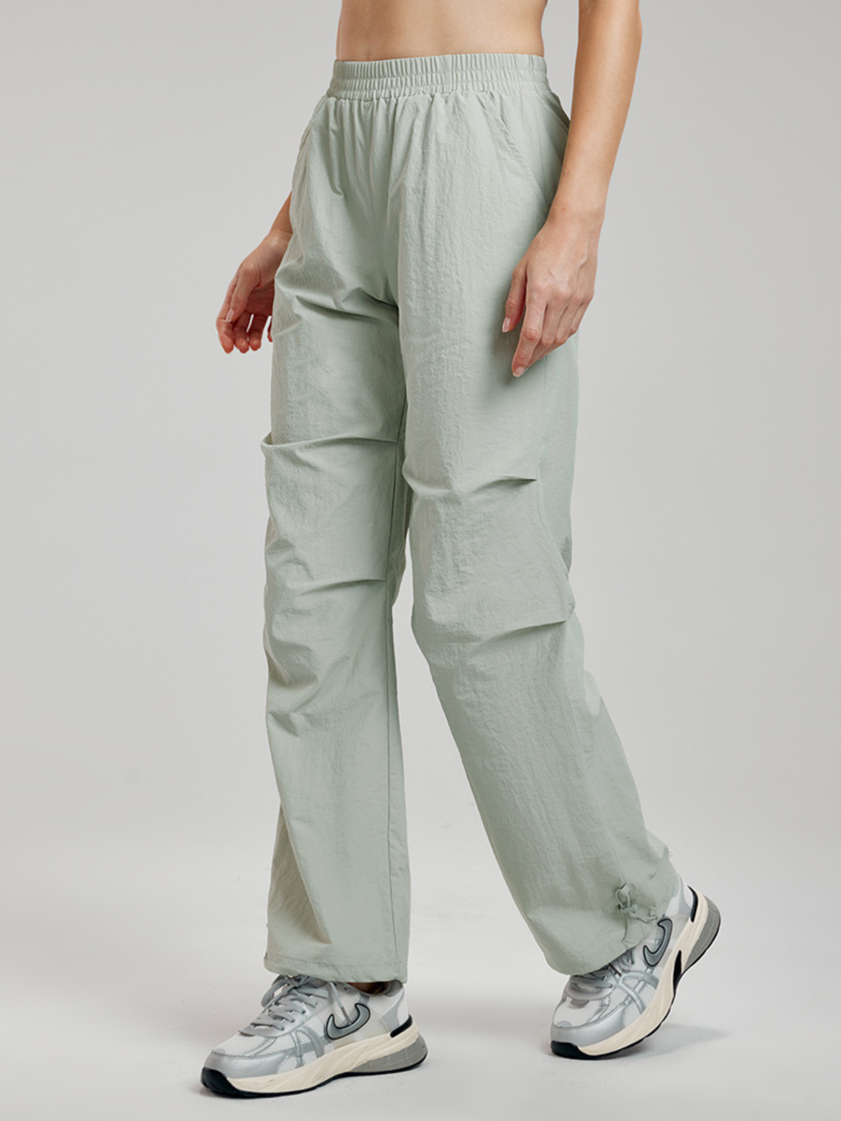 StoneMark - Women's Multi-Pocket Softshell Hiking Pants