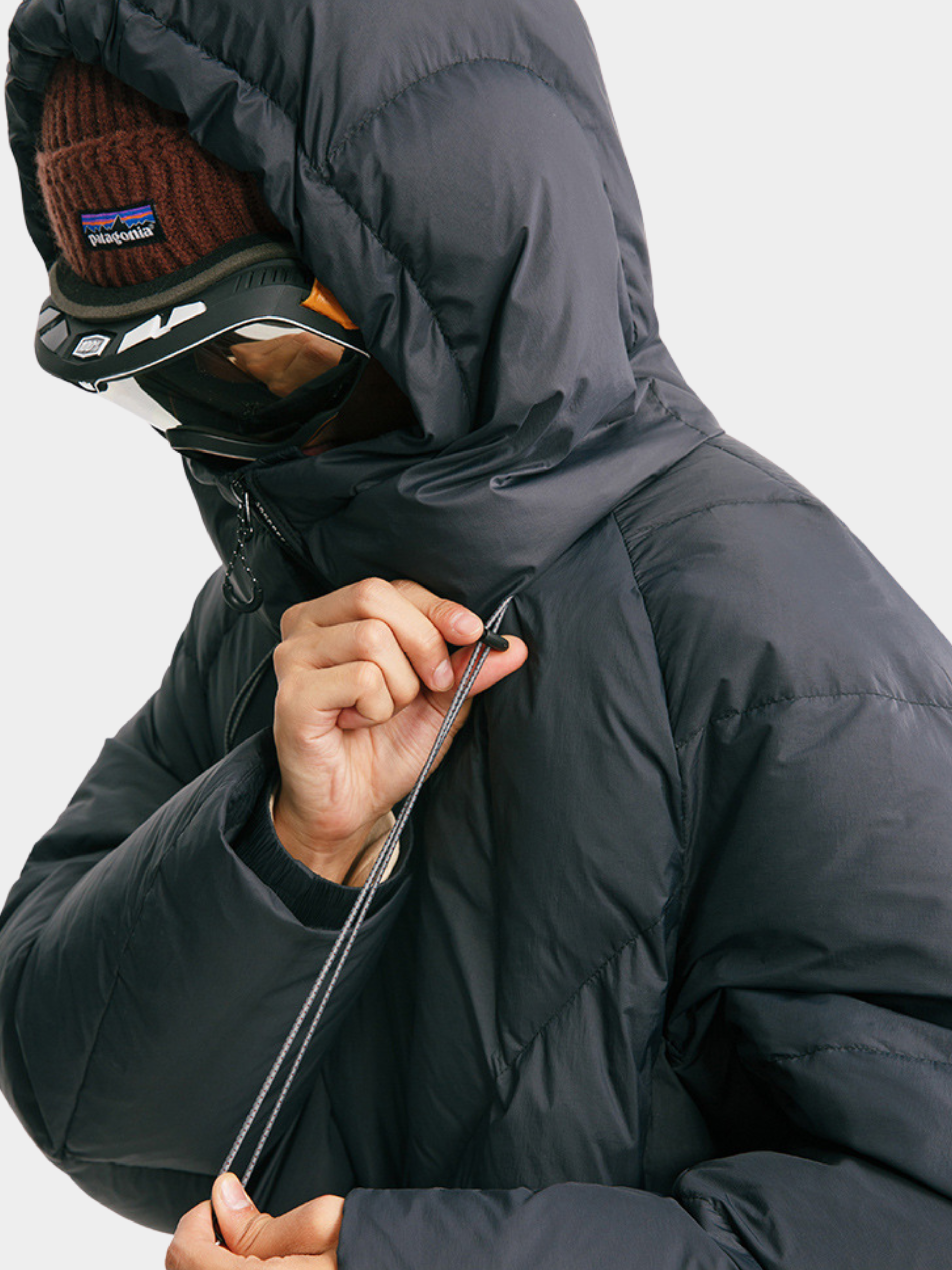 EchoGo - Unisex 90% Duck Down Triple Protection Down Jacket