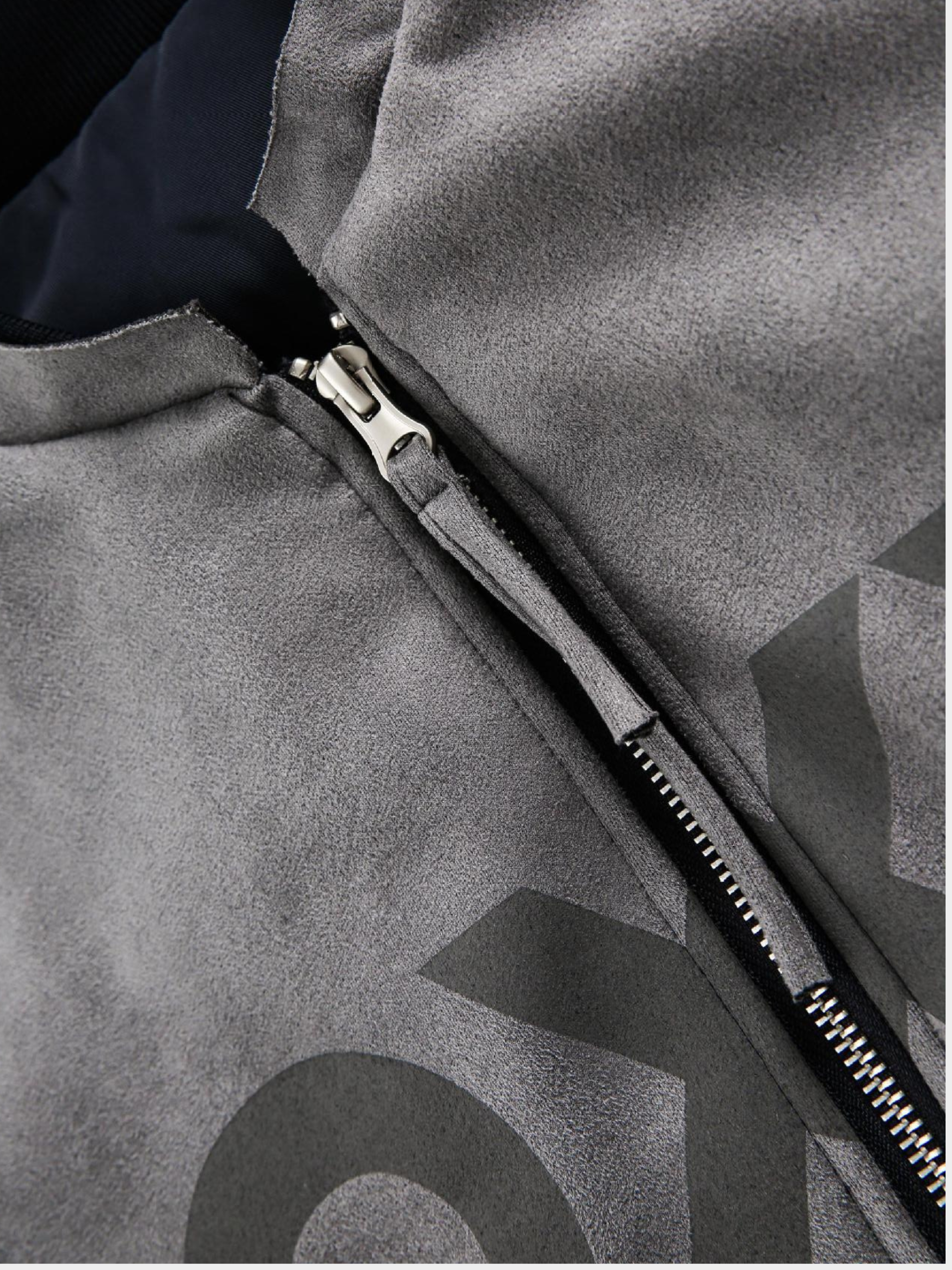 BluffTote - Men's Asymmetrical Panel Badge Padded Jacket