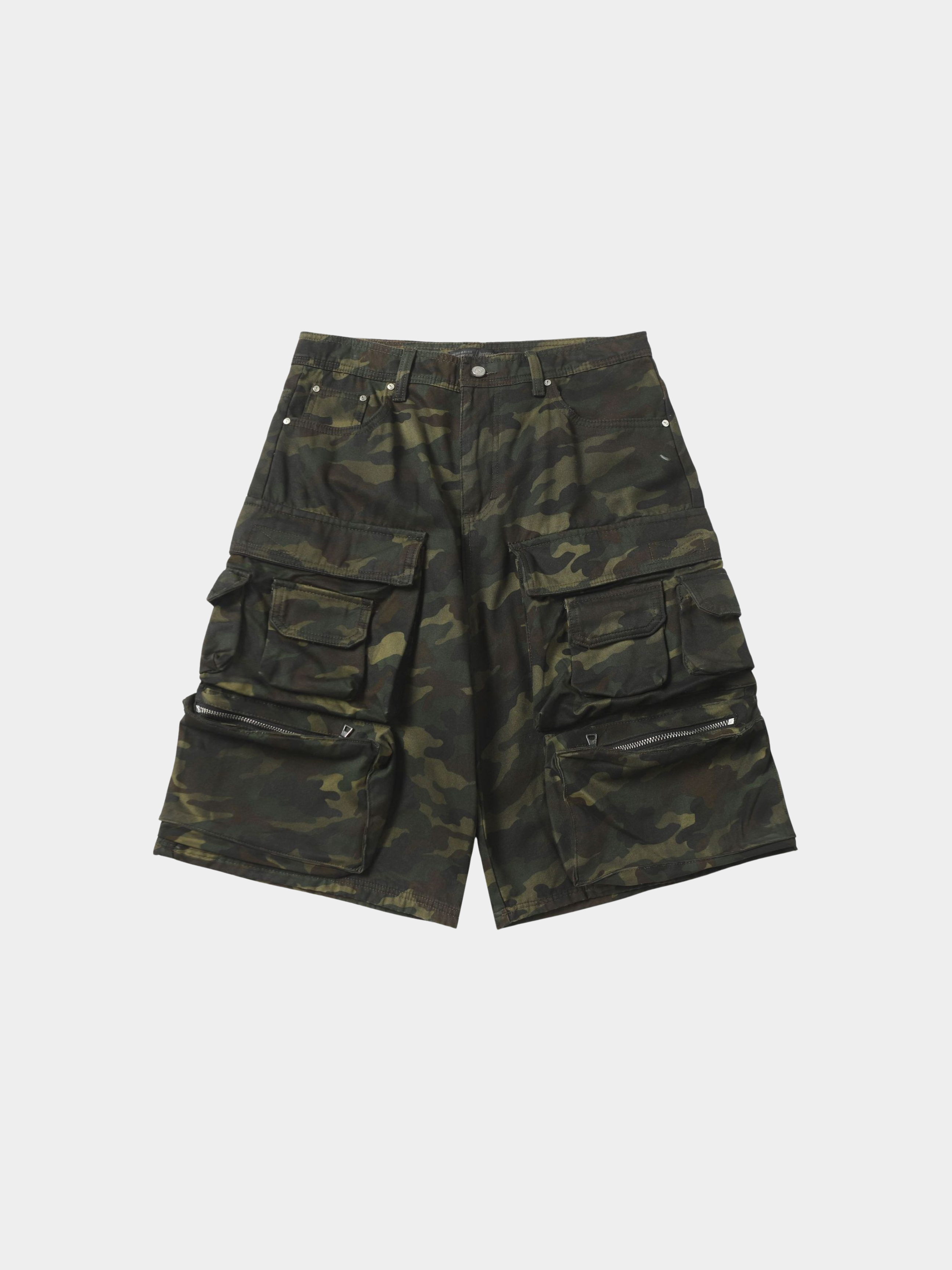 BaseVest - Men's Camouflage Wide-Leg Shorts