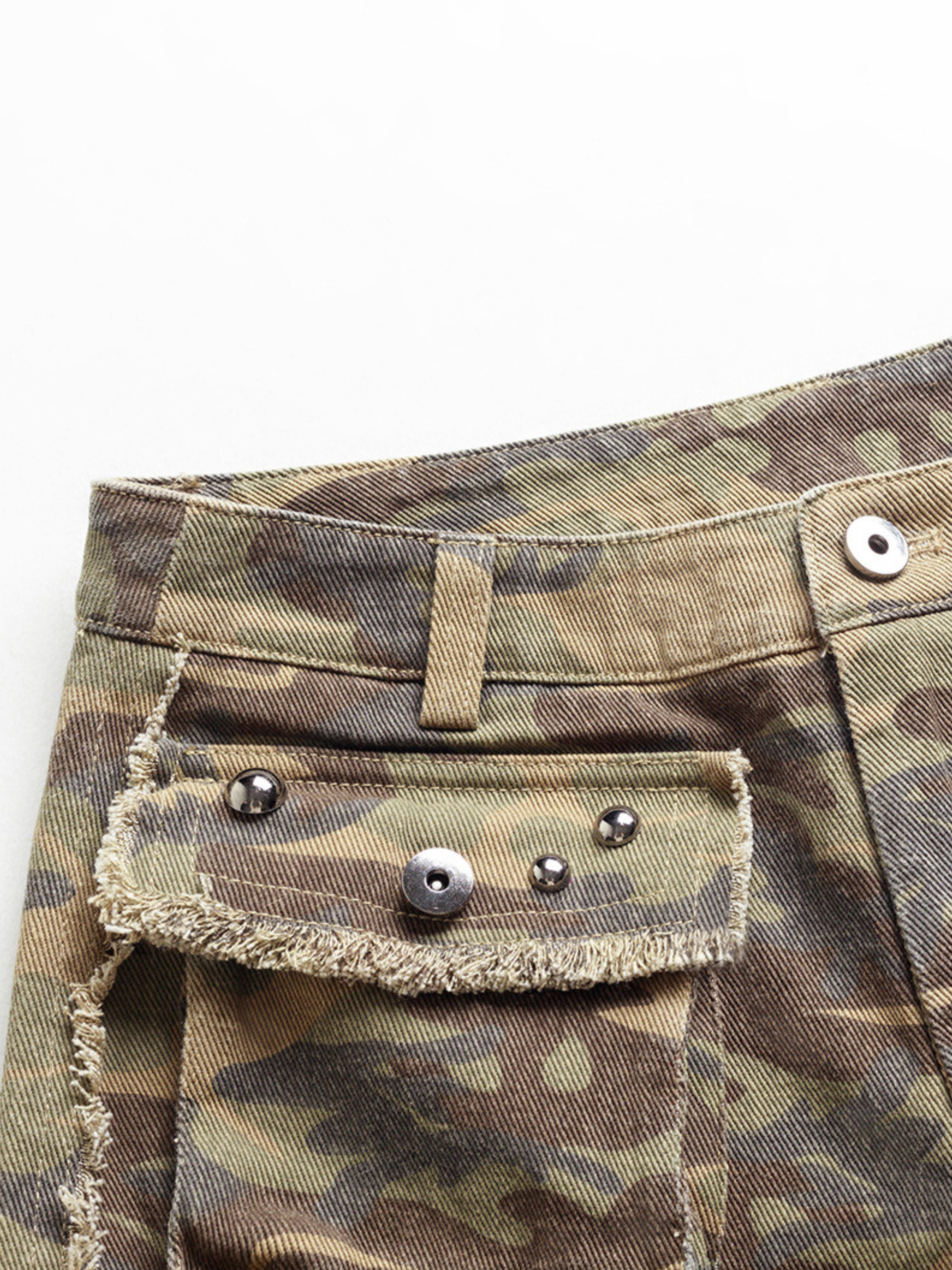 GlideBag - Men's Camo Flare Denim Pants